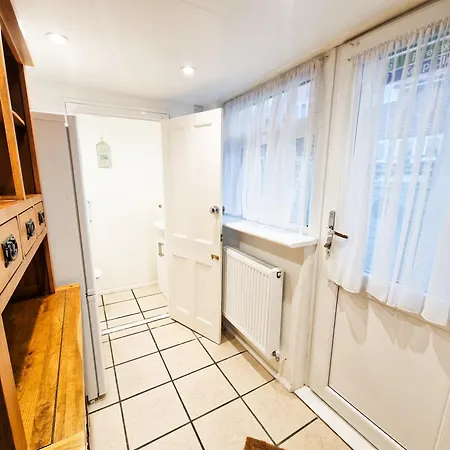 Hartwood - 33 Longwestgate *