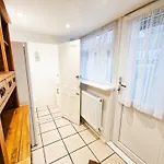 Hartwood - 33 Longwestgate *