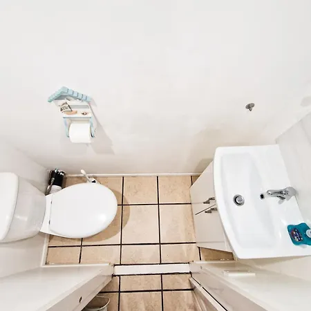 Hartwood - 33 Longwestgate